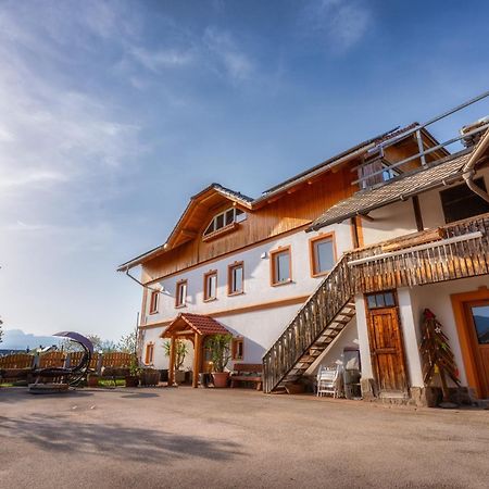 Stara Soncna Hisa Lägenhet Radovljica Exteriör bild