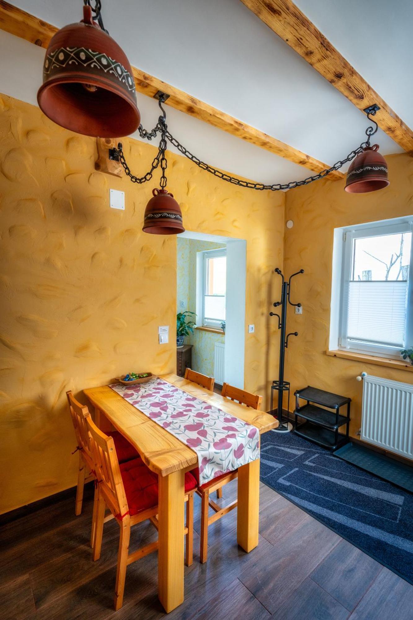 Stara Soncna Hisa Lägenhet Radovljica Exteriör bild
