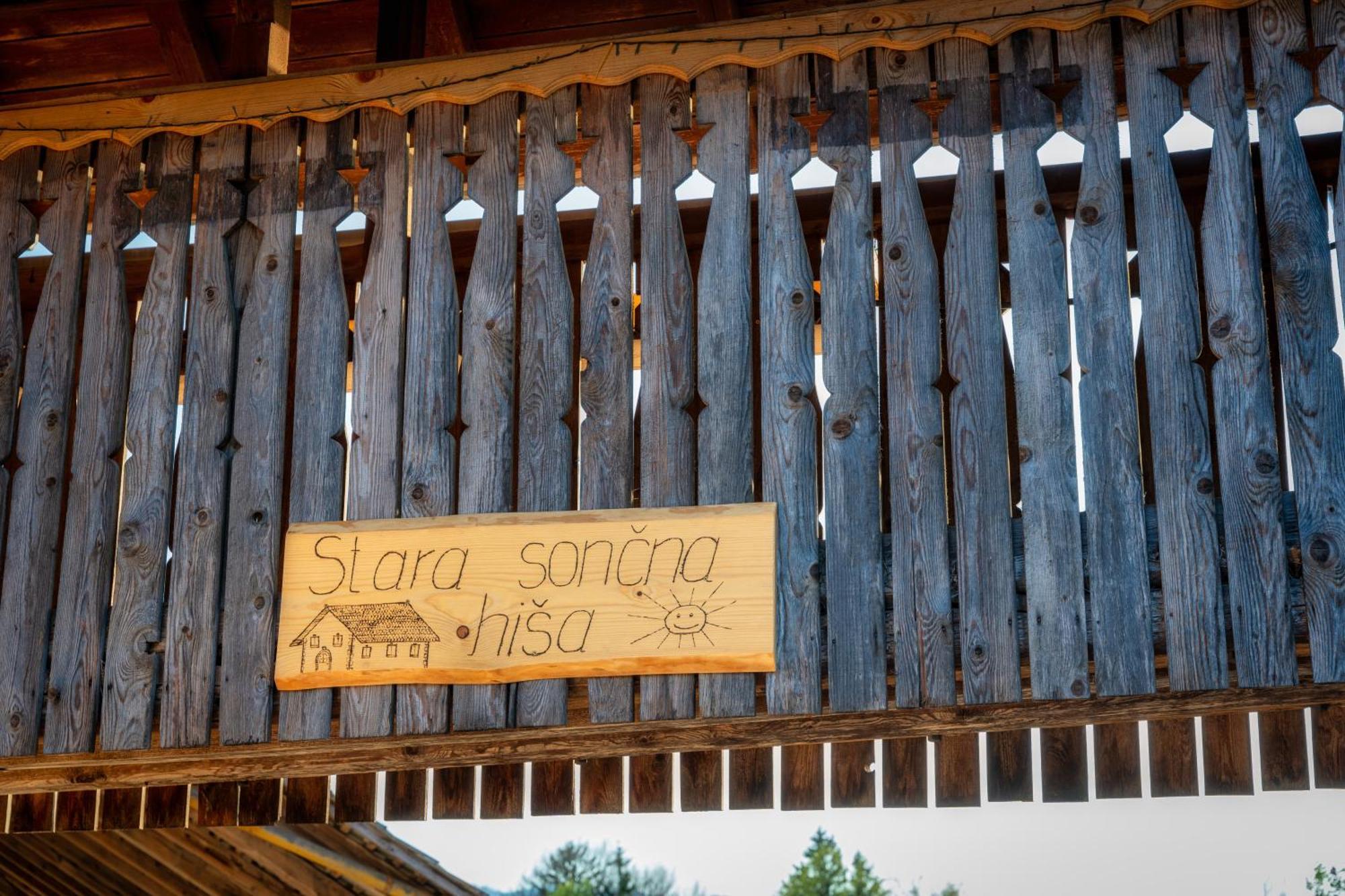 Stara Soncna Hisa Lägenhet Radovljica Exteriör bild